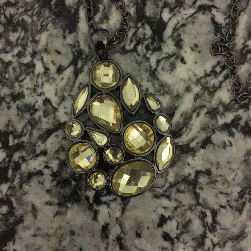 Lia Sophia necklace